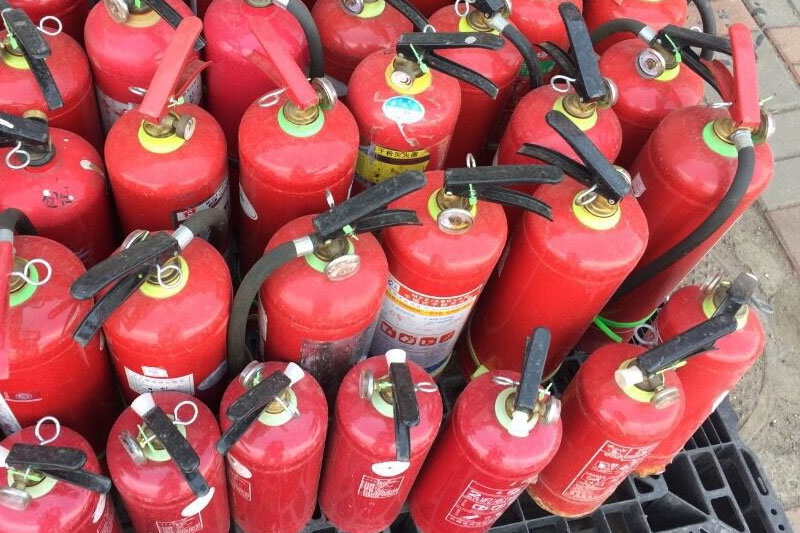 常用消防灭火器(qì)材的使用方法